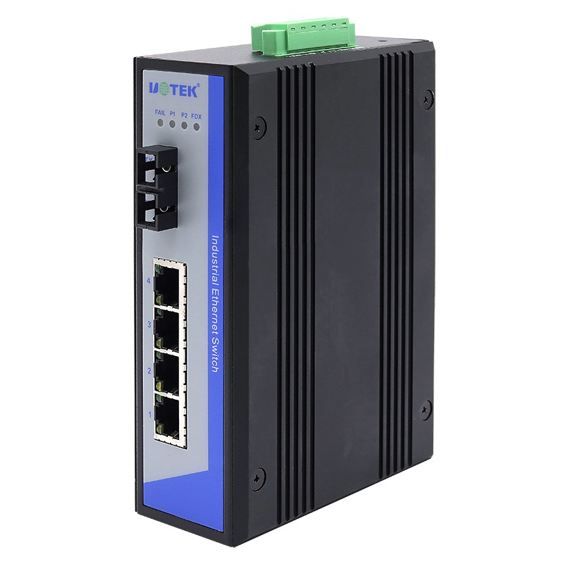 4口百兆網(wǎng)絡(luò)光纖收發(fā)器